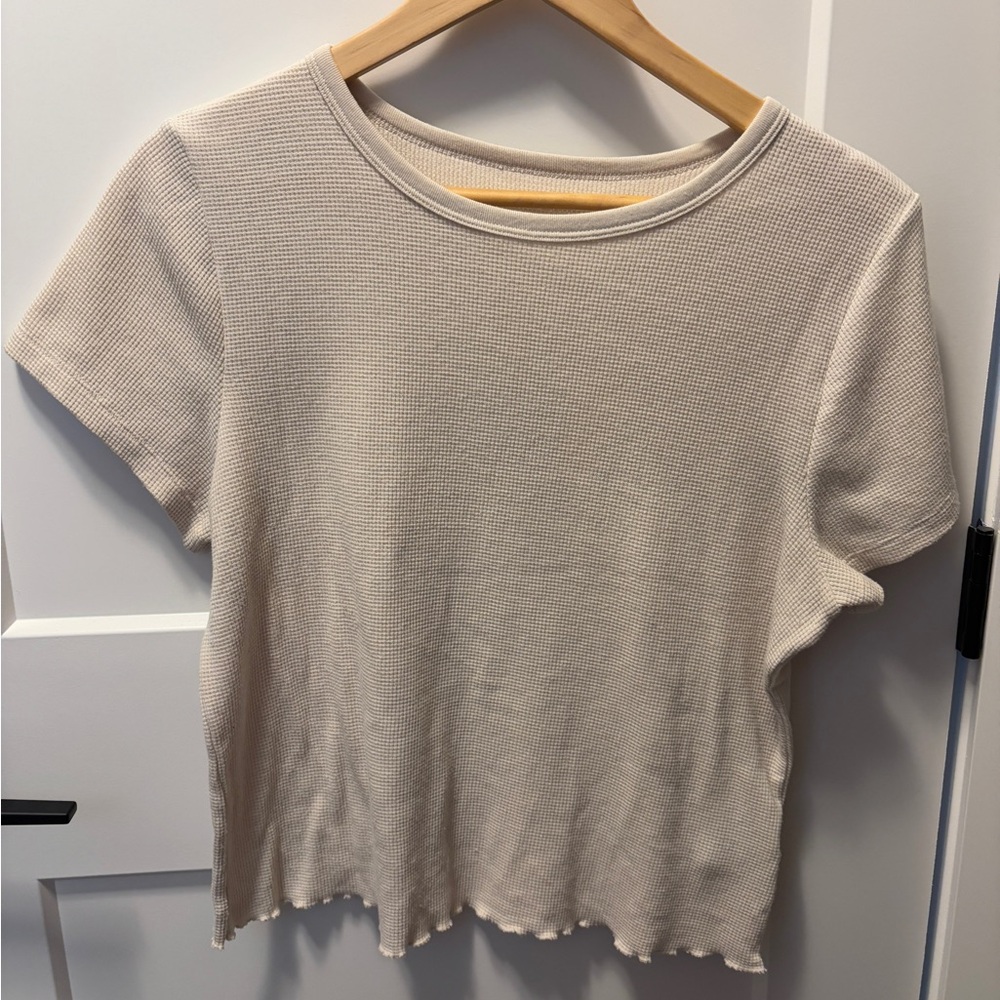 Classic Waffle Knit Short Sleeve Top in Cream